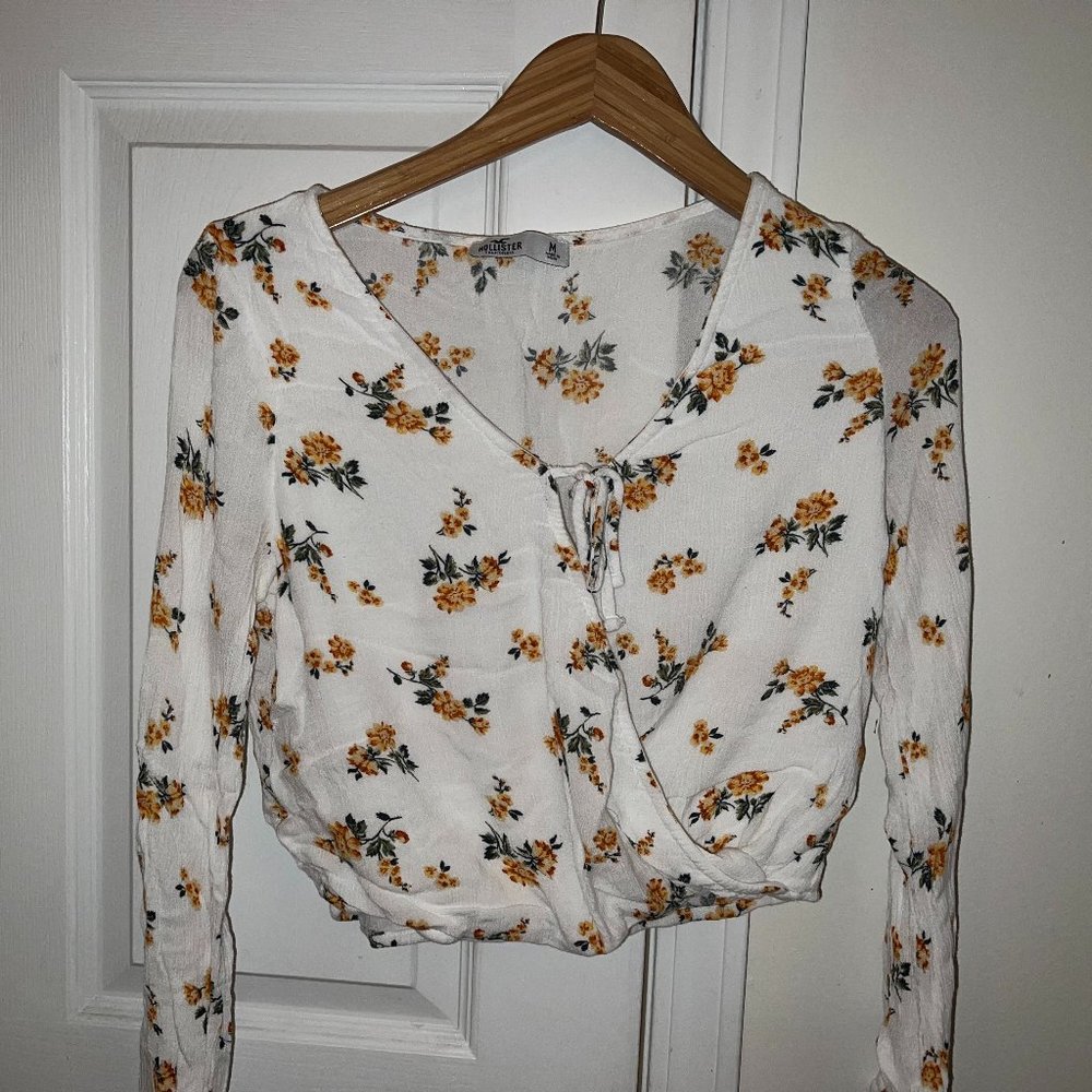 Hollister Floral Long Sleeve Blouse
